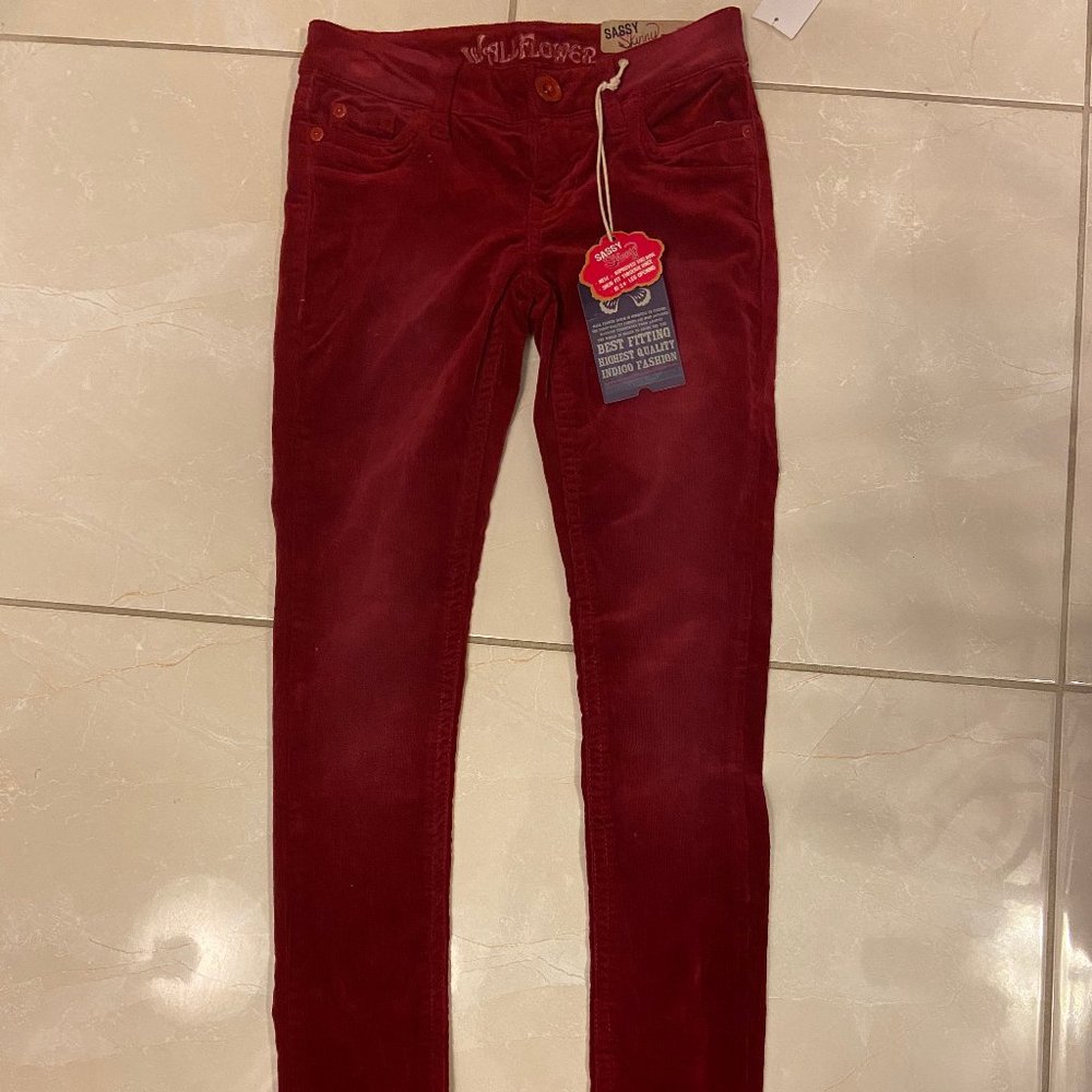 Wallflower Sassy Skinny Mid-Rise Red Corduroys